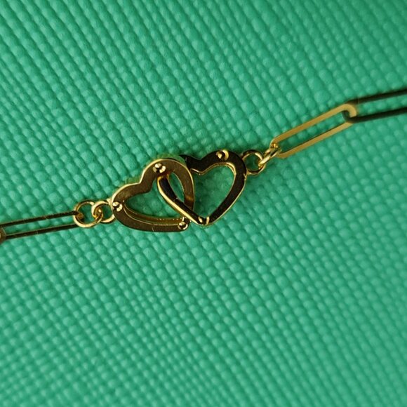 18k bracelet with little twinhearts pendant design - Picture 3 of 16